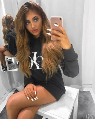 Maltepe escort ve Kartal escort bayanları mozaka.com ‘da.
