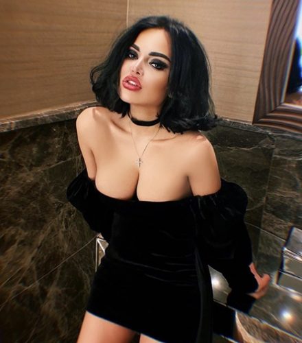 Erotik Film Tadında Seks Yaşatan Altayçeşme Escort
