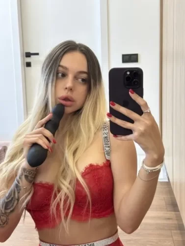 Mutlu Eden Kartal Escort Bayan